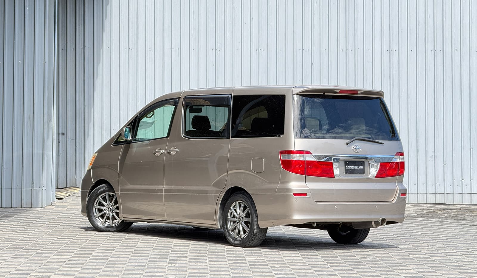 2002 Toyota Alphard AX L Package image-3