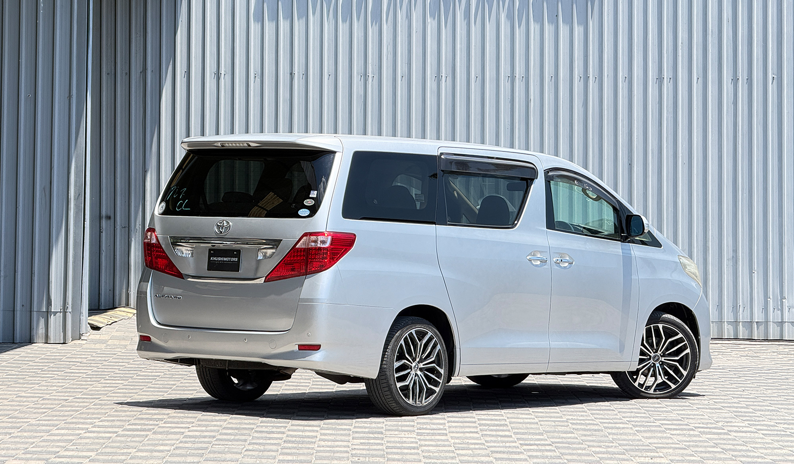2009 Toyota Alphard 240X image-4