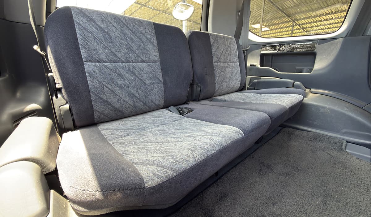 1997 Toyota Land Cruiser Prado TZ image-12