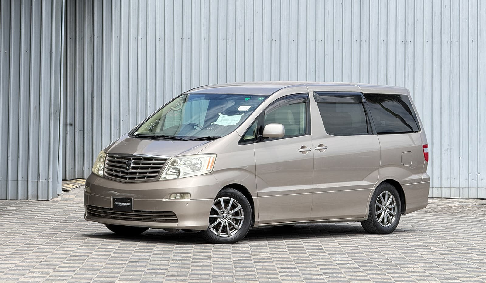 2002 Toyota Alphard AX L Package image-2