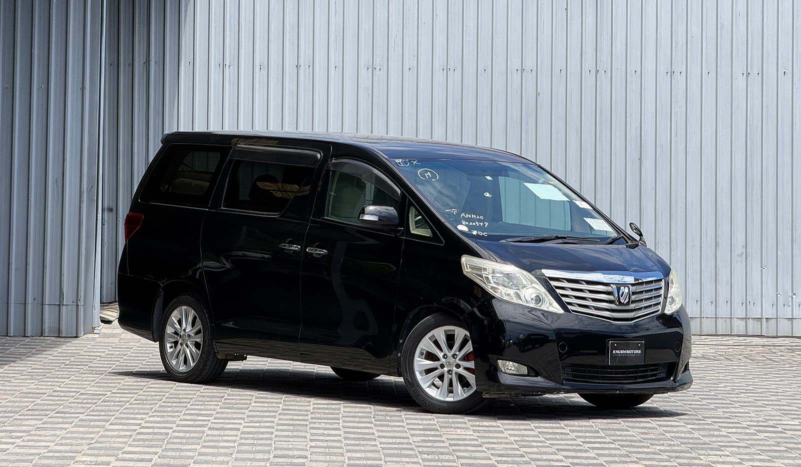 2008 Toyota Alphard 240X image-1