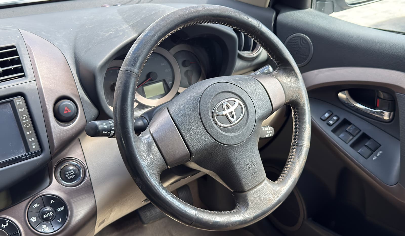 2007 Toyota Vanguard 240S 4WD image-7