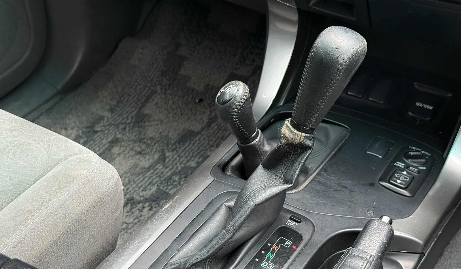 2003 Toyota Land Cruiser Prado TZ image-9