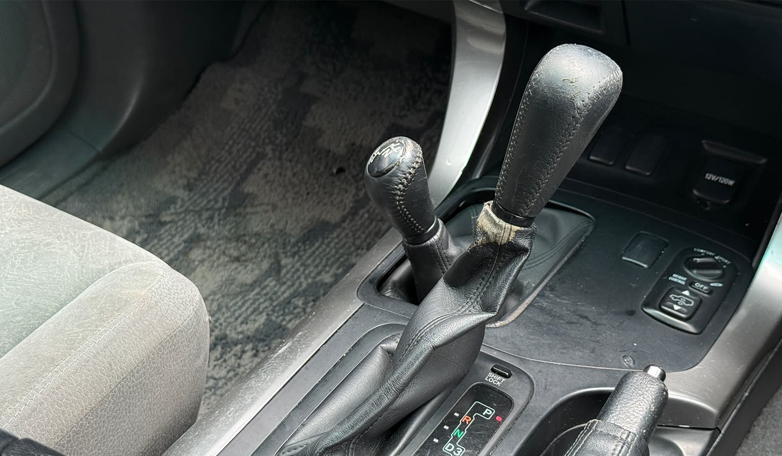 2003 Toyota Land Cruiser Prado TZ image-9