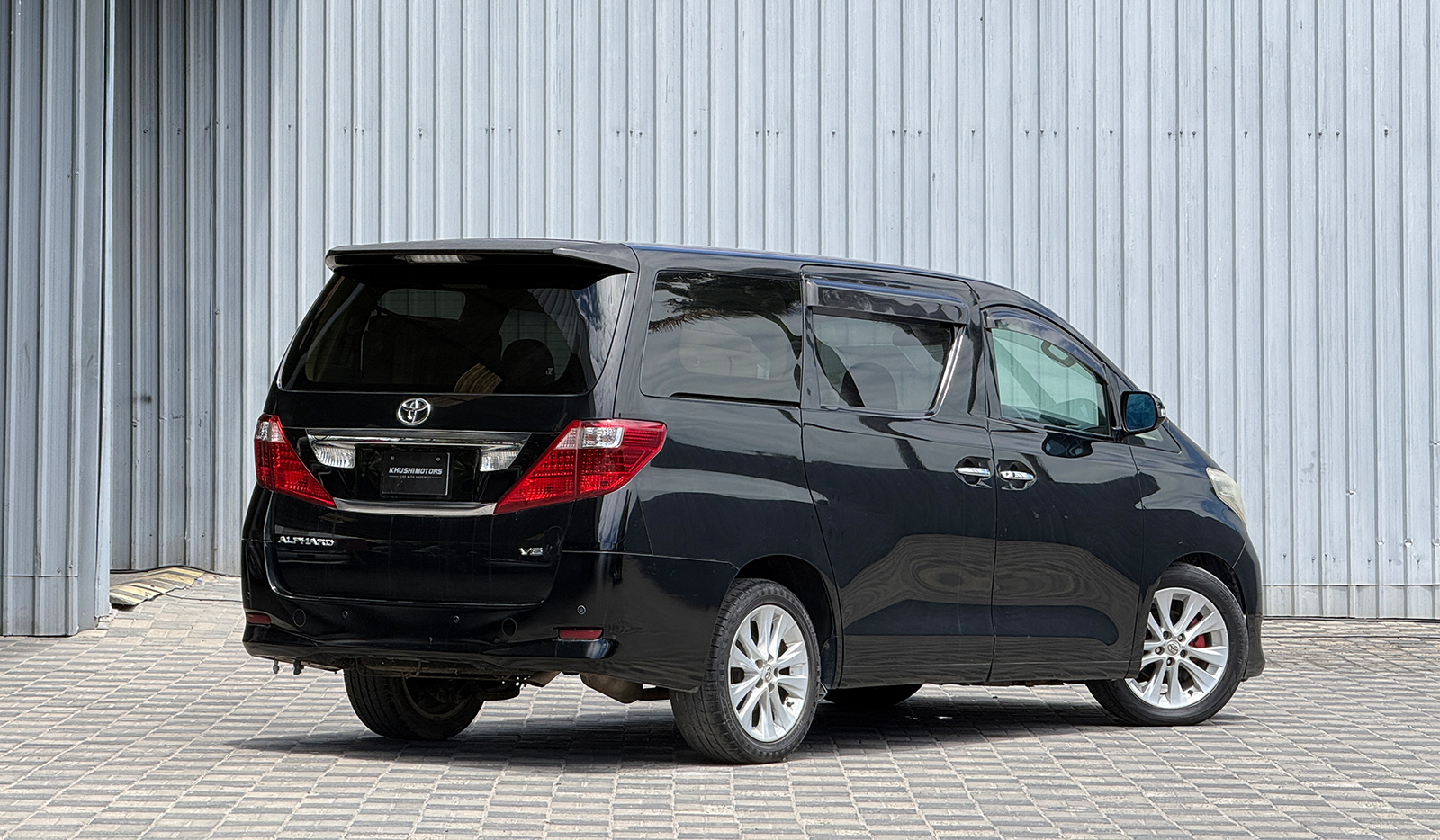 2008 Toyota Alphard 240X image-4