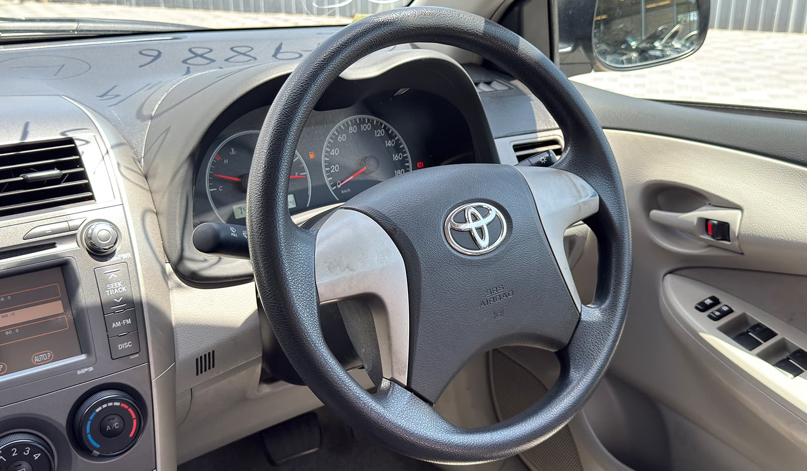2007 Toyota Corolla Axio X image-8