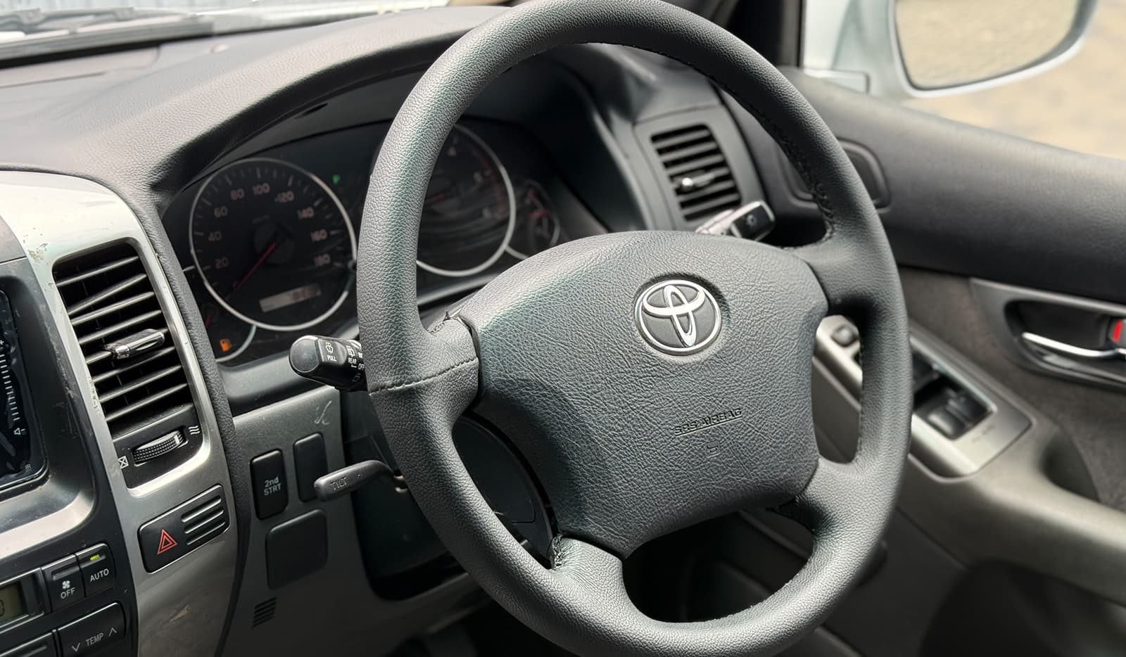 2003 Toyota Land Cruiser Prado TZ image-7