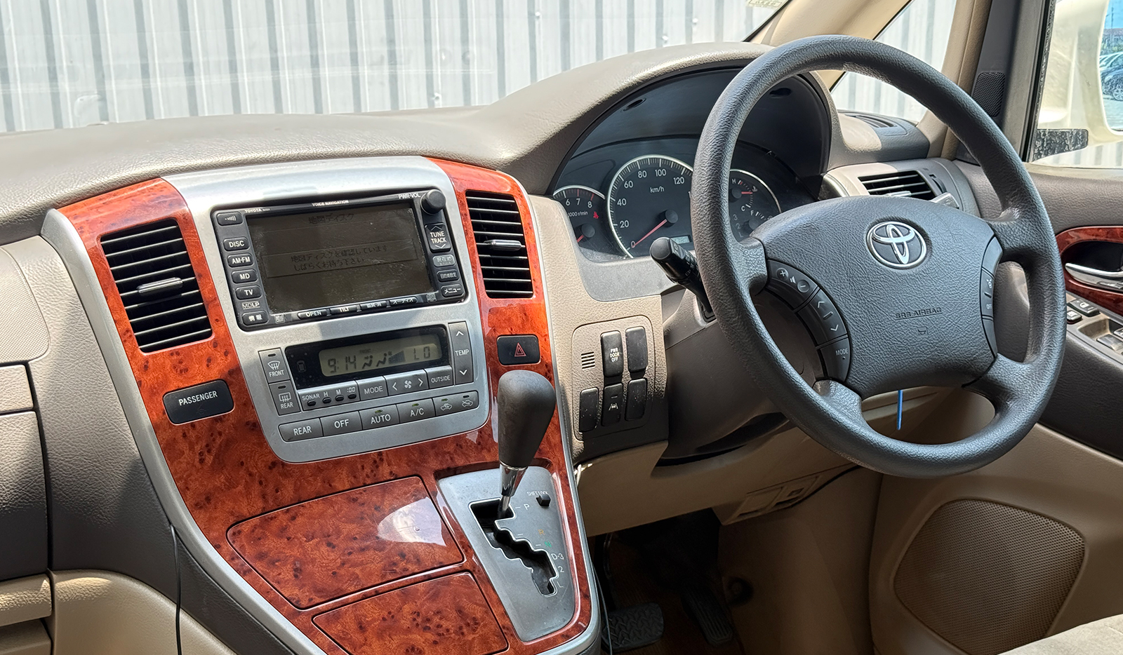 2003 Toyota Alphard G AX L image-8