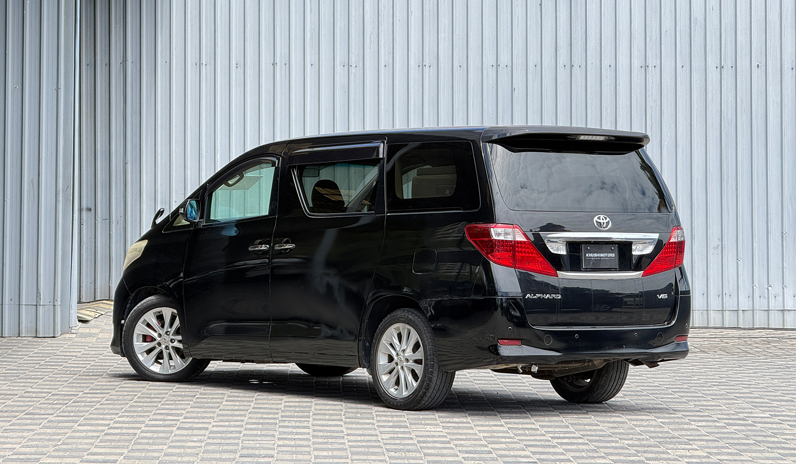 2008 Toyota Alphard 240X image-3
