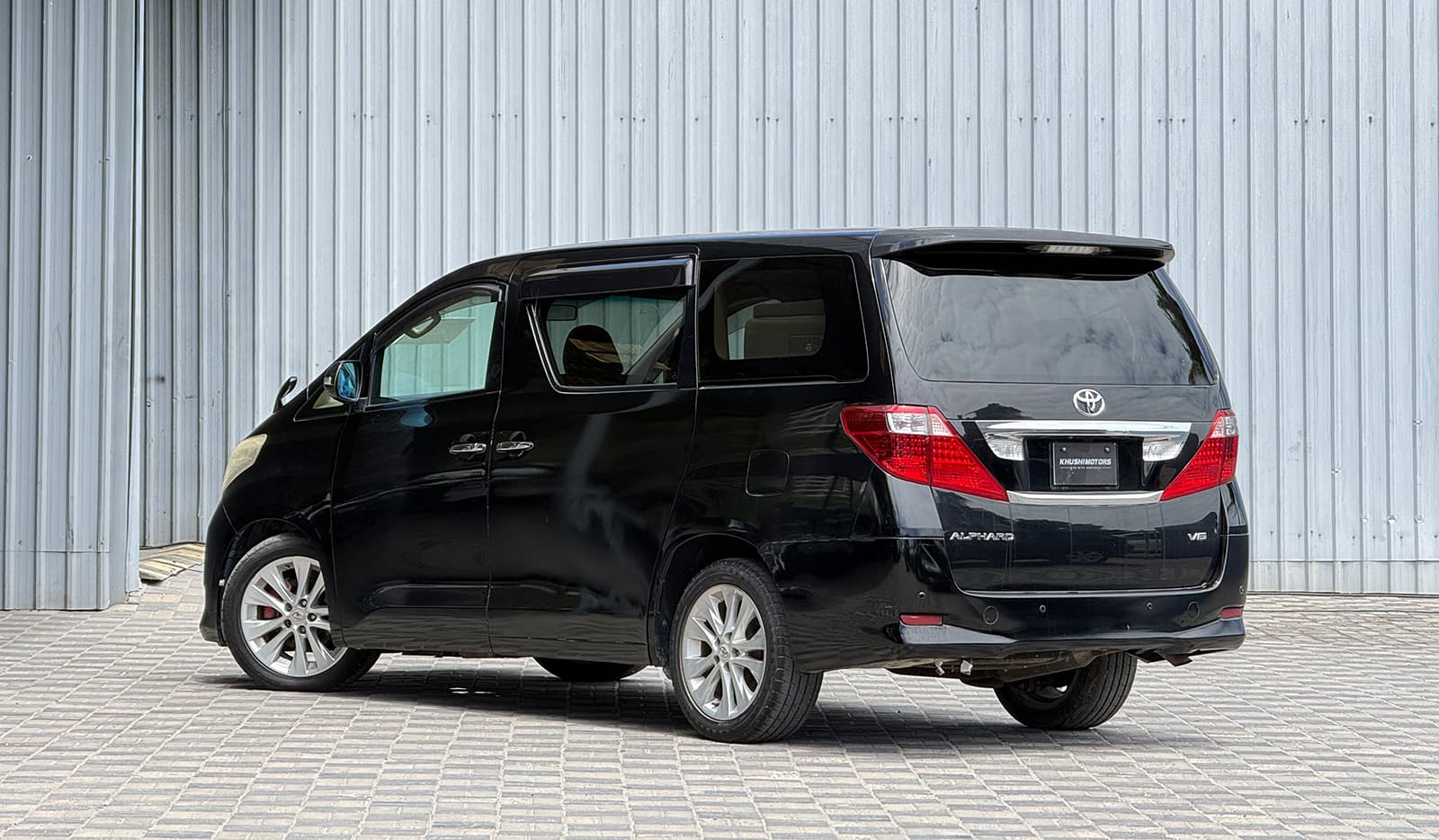 2008 Toyota Alphard 240X image-3