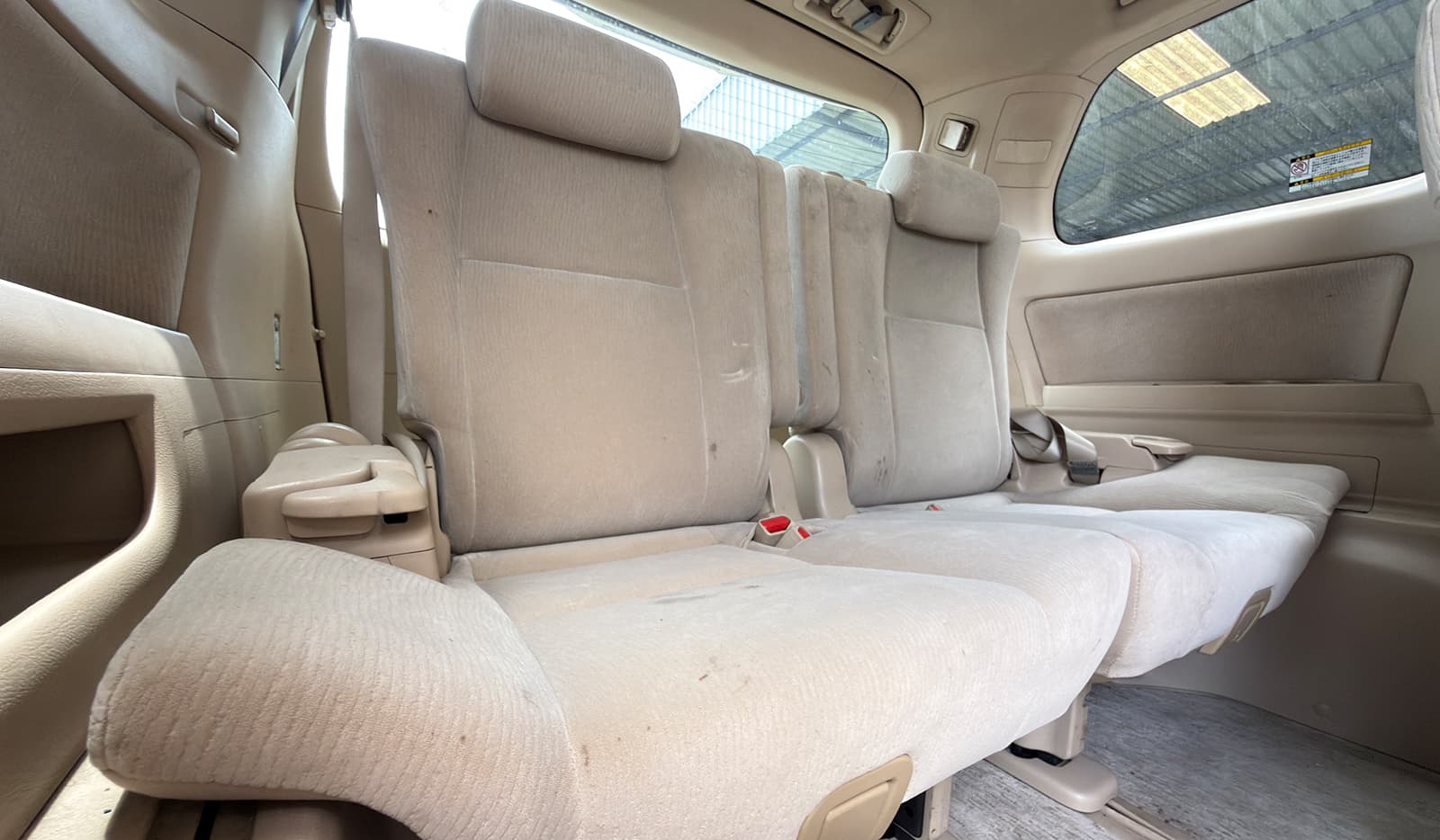 2008 Toyota Alphard X image-13