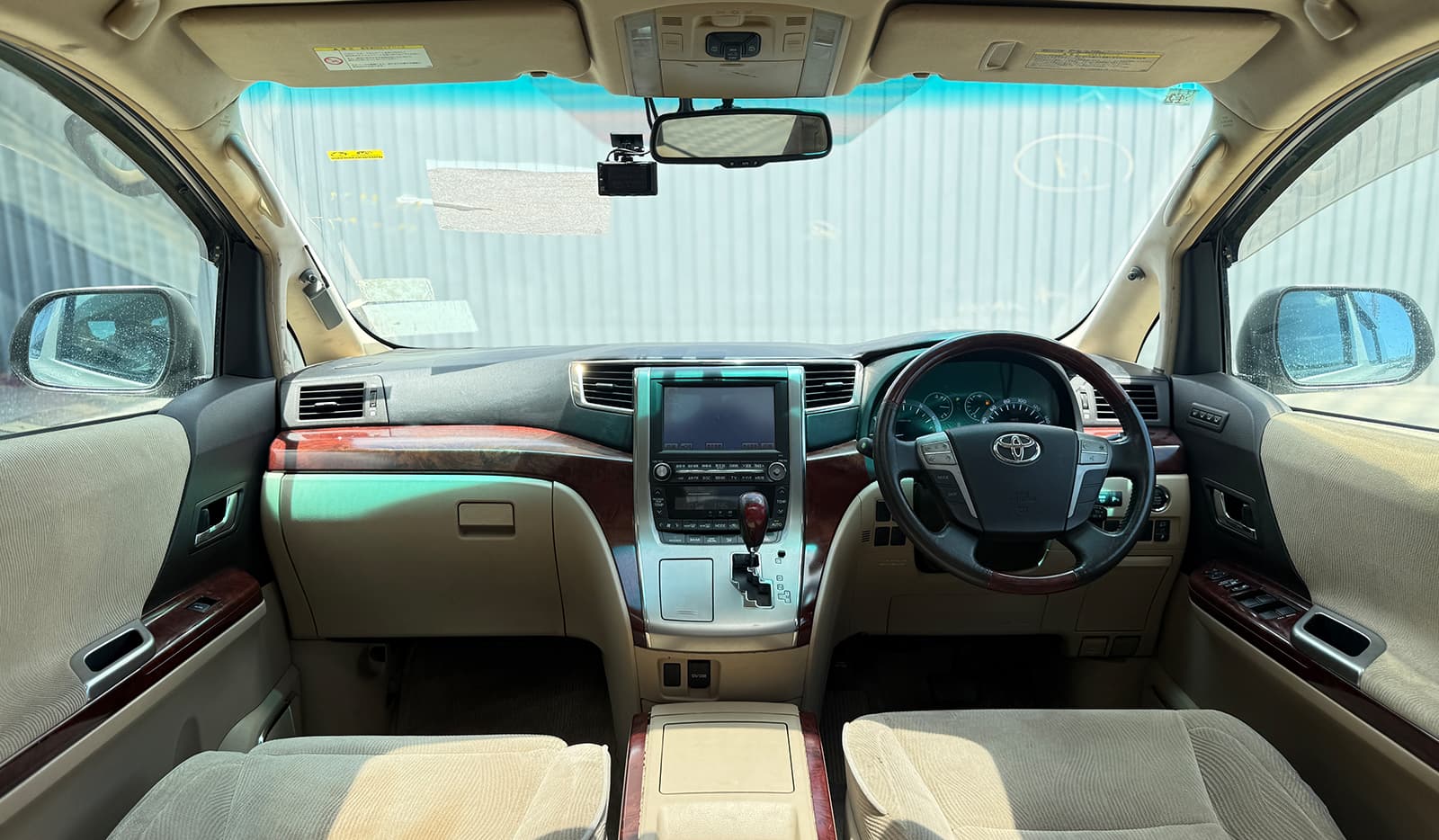 2008 Toyota Alphard 240X image-7