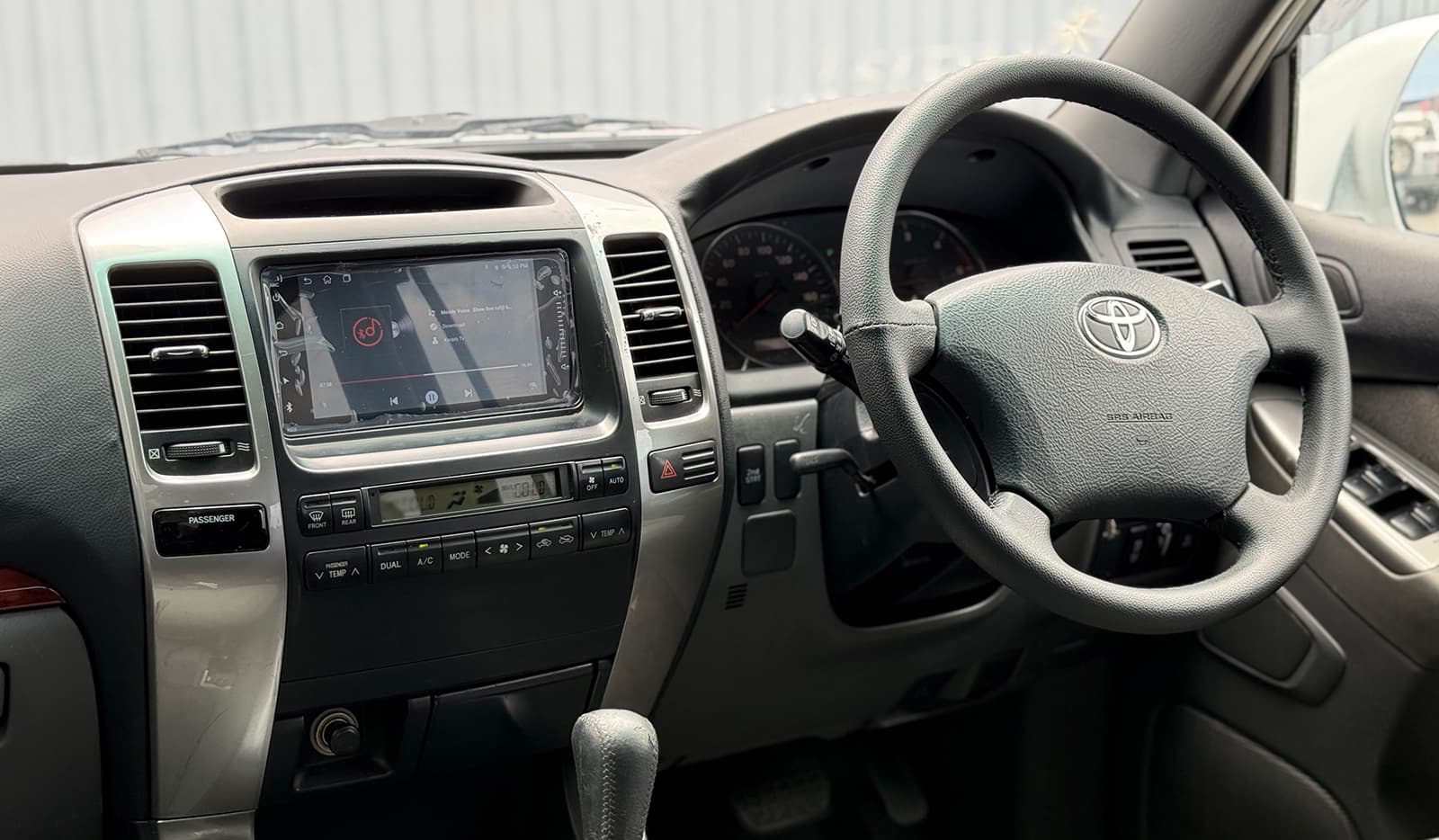 2003 Toyota Land Cruiser Prado TZ image-8