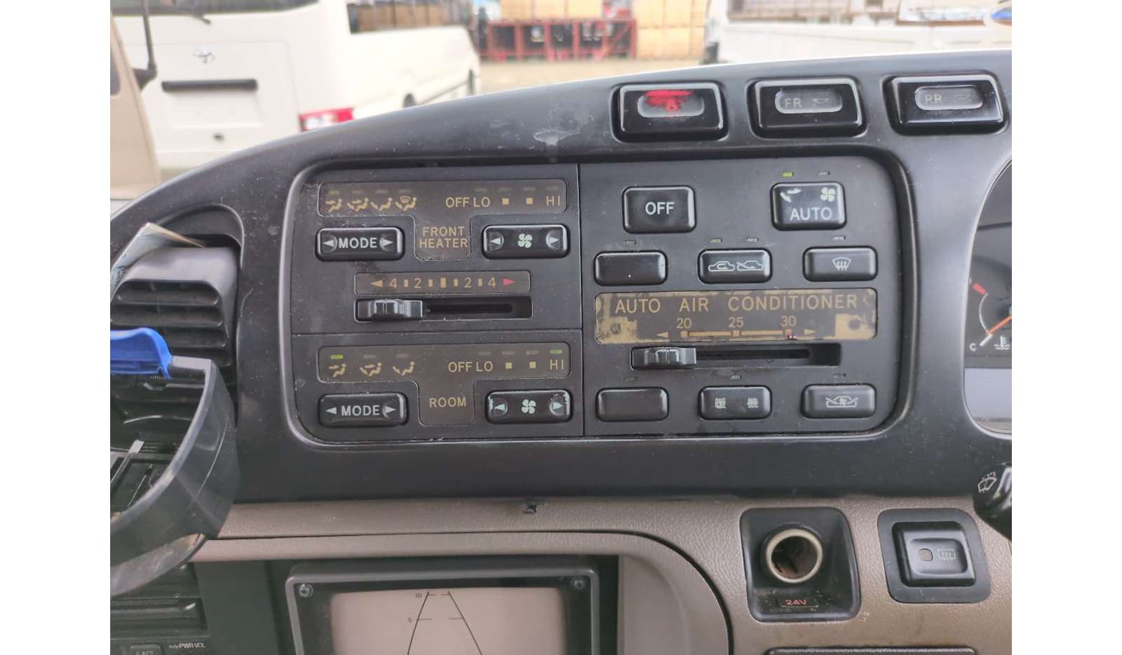 1995 Toyota Coaster MICRO BUS image-8