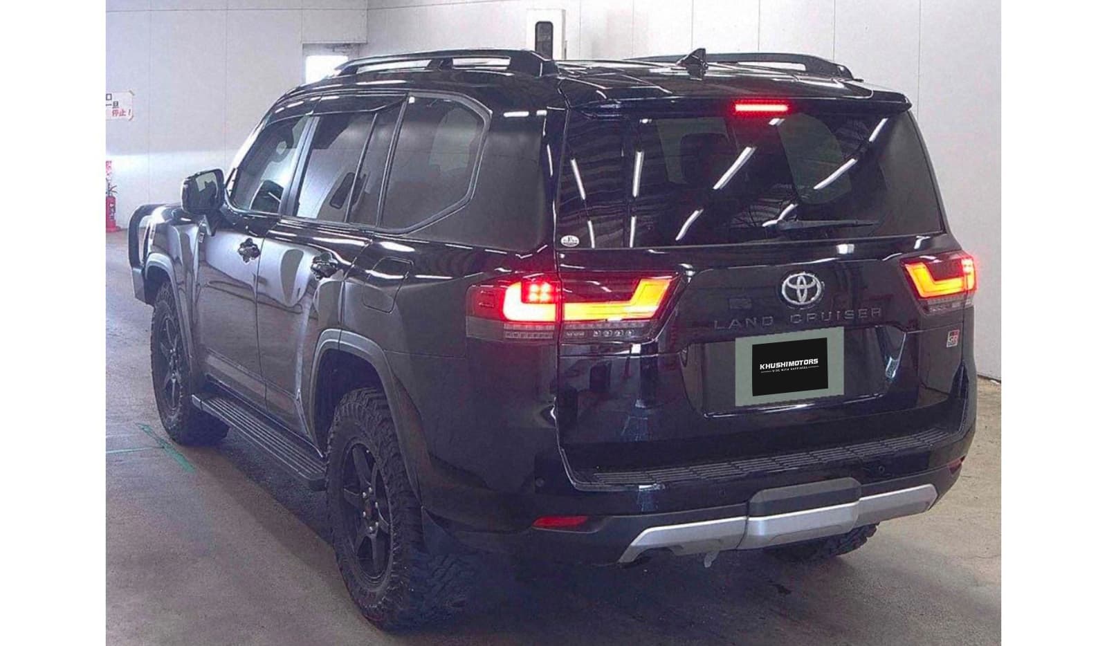 2021 Toyota Land Cruiser GR SPORTS image-3