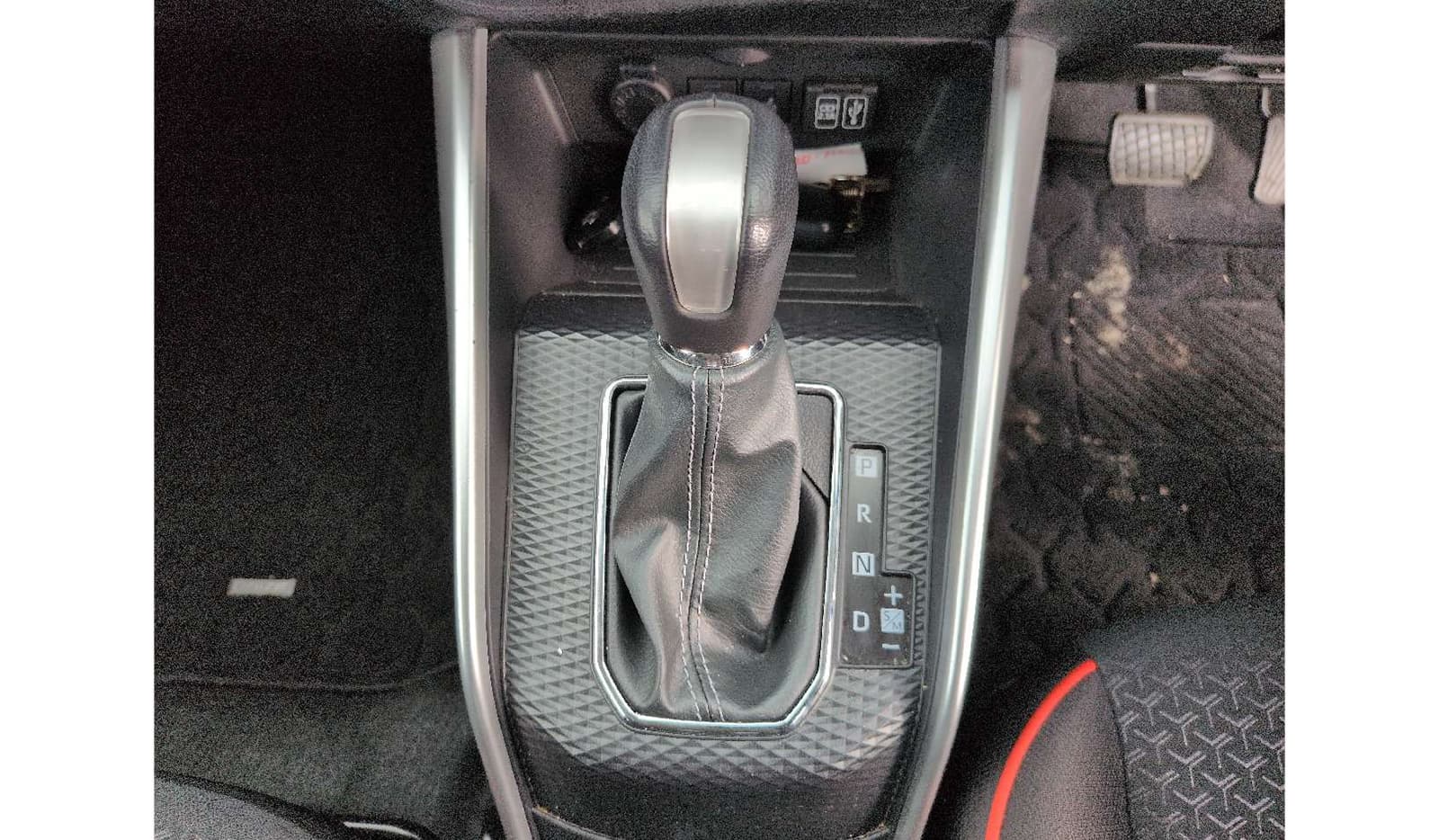 2020 Toyota Raize Z image-10