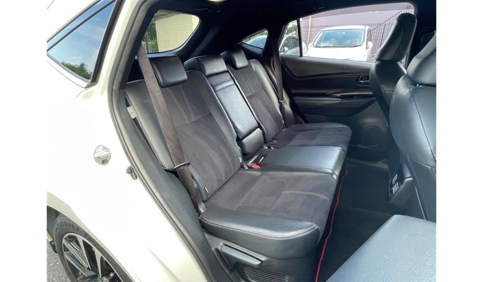 2019 Toyota Harrier ELEGANCE GR SPORT image-9