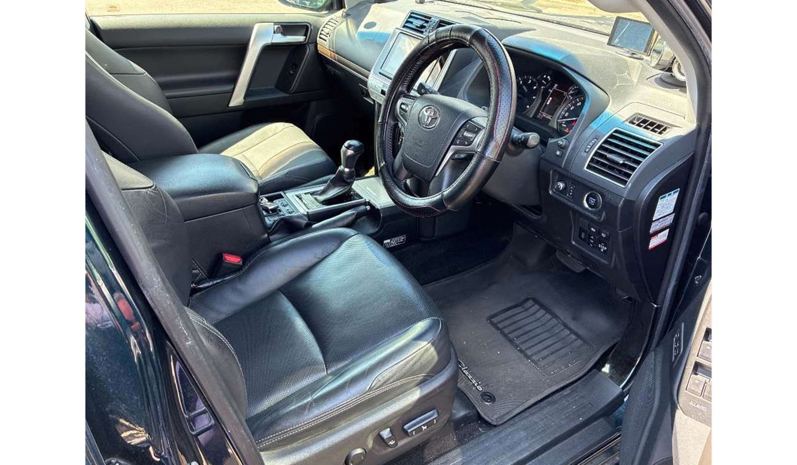 2019 Toyota Land Cruiser Prado TZ-G image-6