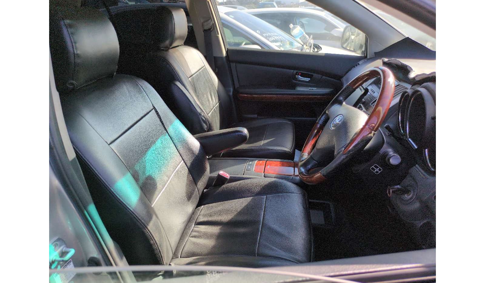 2003 Toyota Harrier 240G image-7