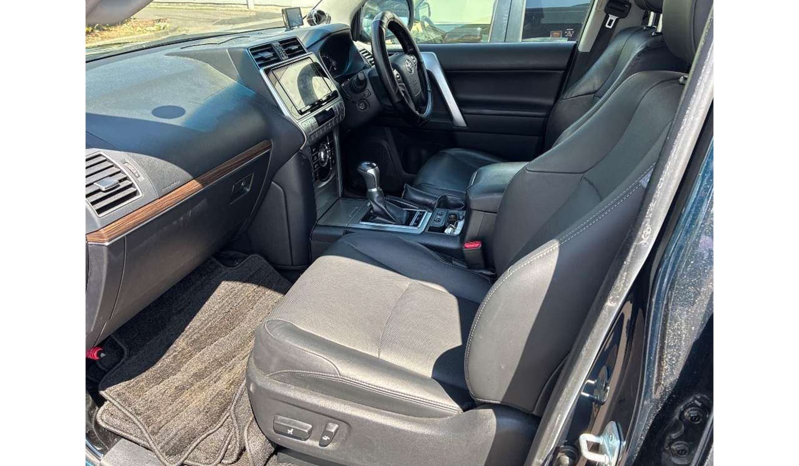 2019 Toyota Land Cruiser Prado TZ-G image-7