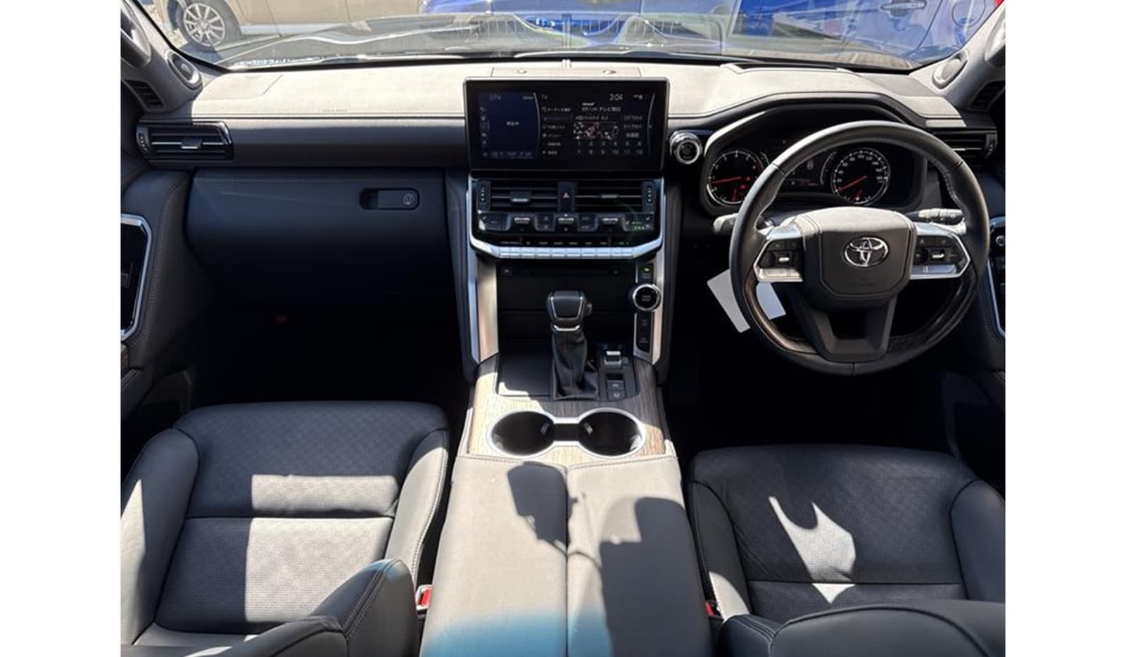 2023 Toyota Land Cruiser ZX image-5