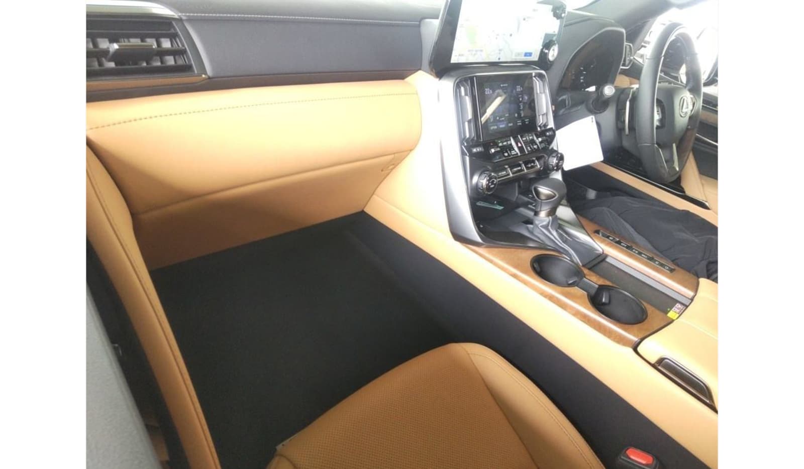 2024 Lexus Lx600 image-6