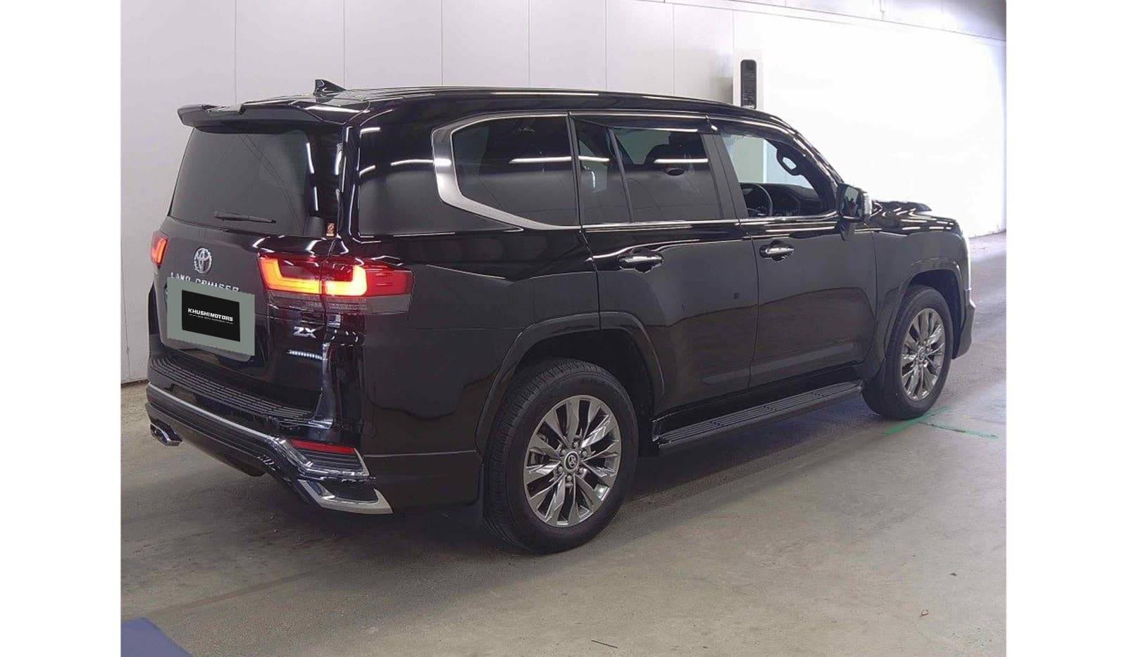 2023 Toyota Land Cruiser ZX image-4