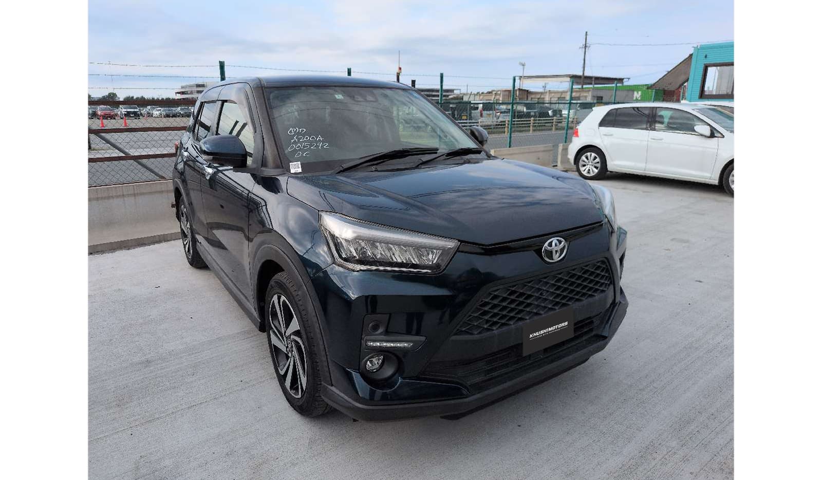 2020 Toyota Raize Z image-1