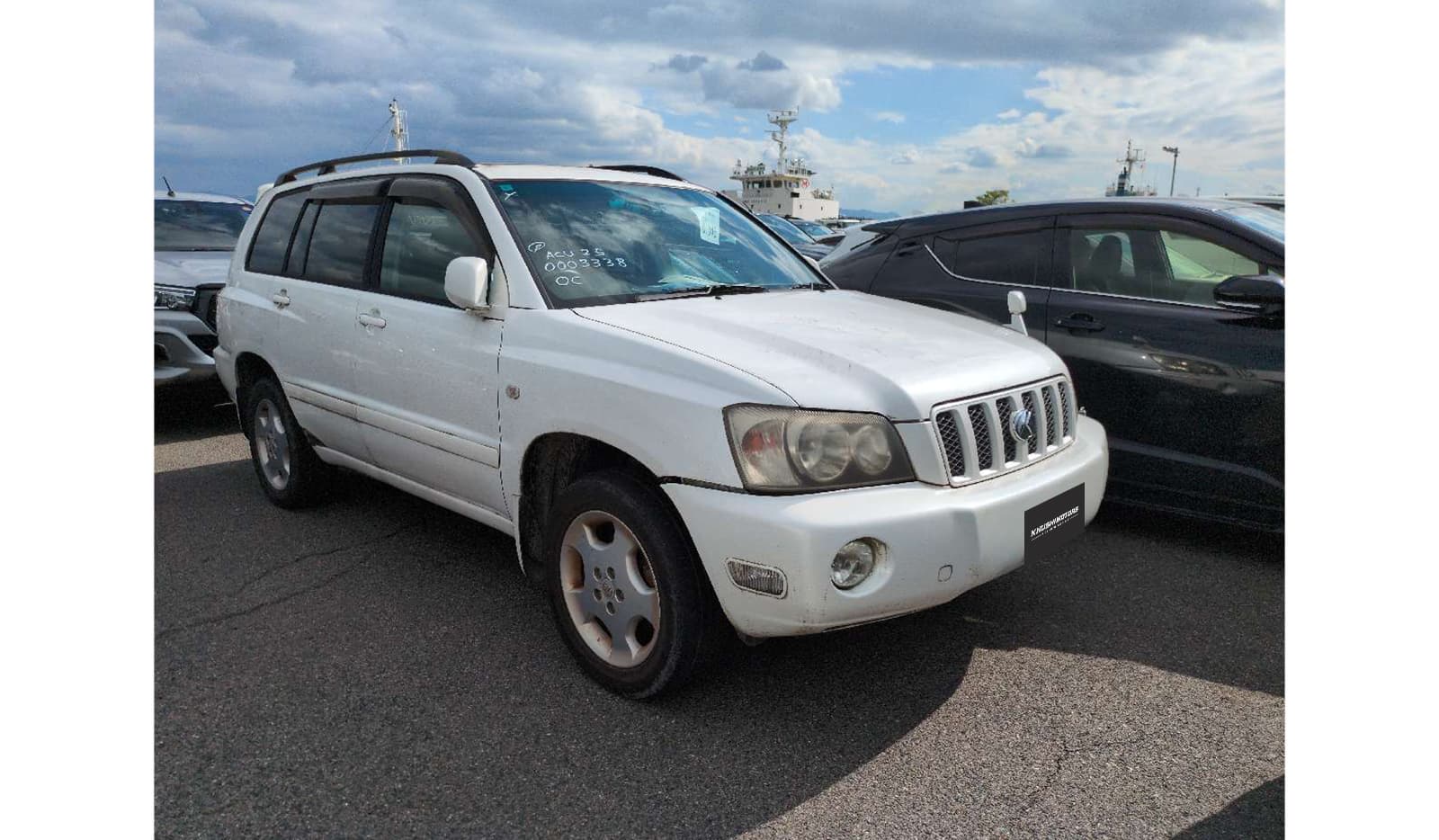 2001 Toyota Kluger image-1