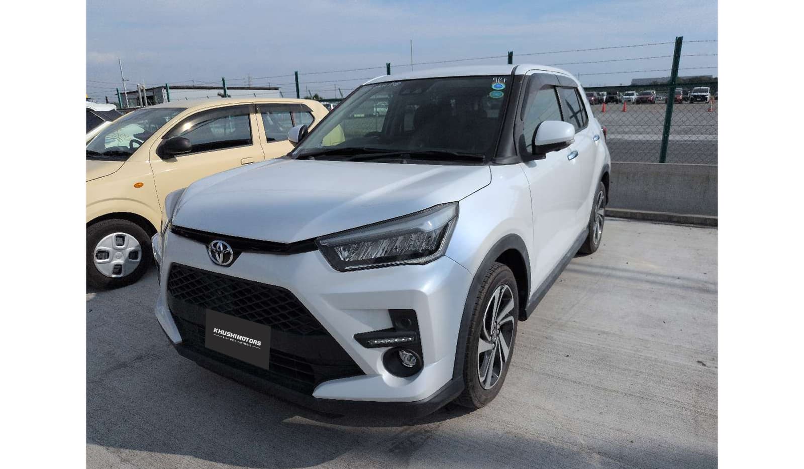2020 Toyota Raize Z image-2