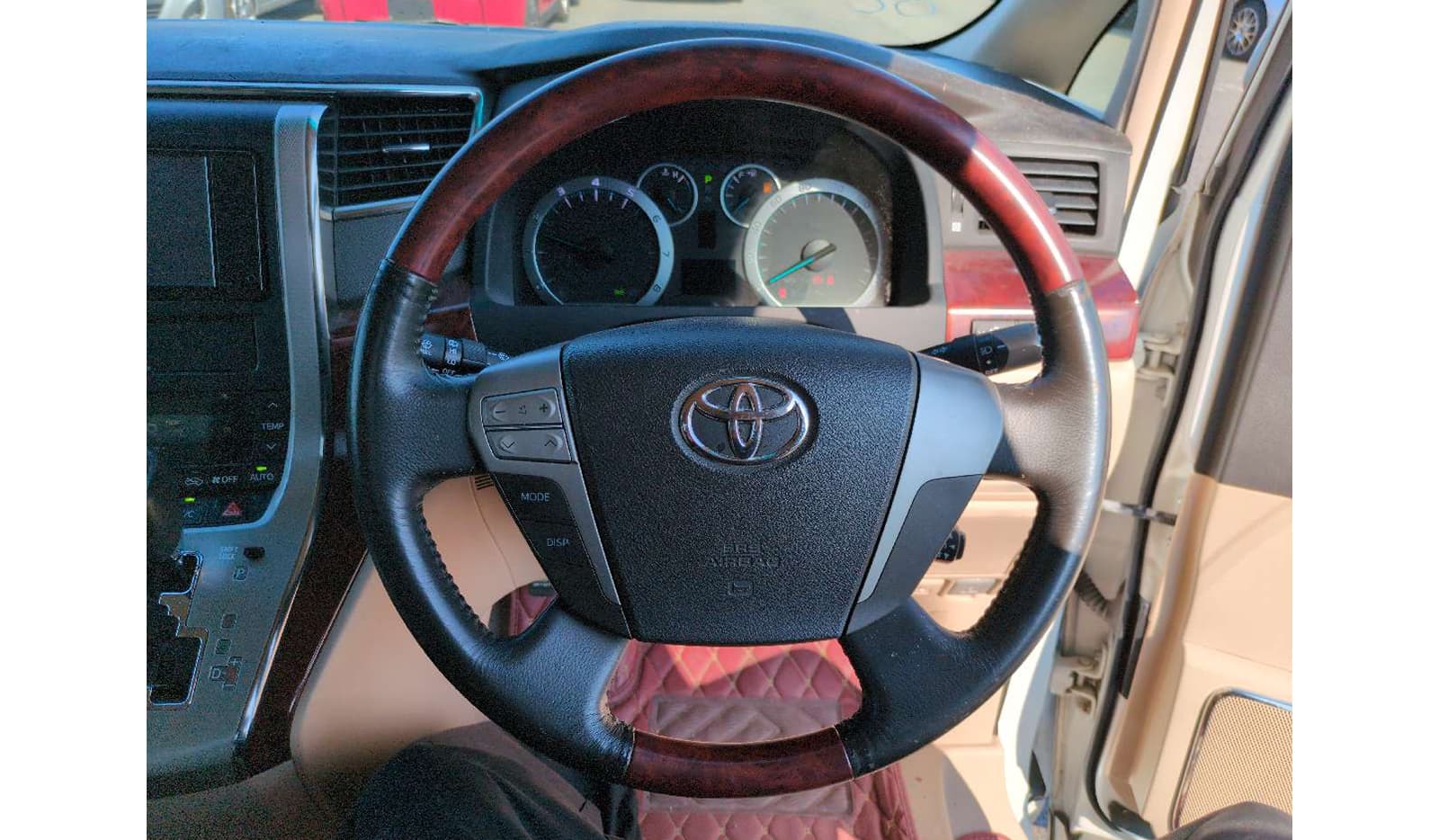 2008 Toyota Alphard 240G image-7