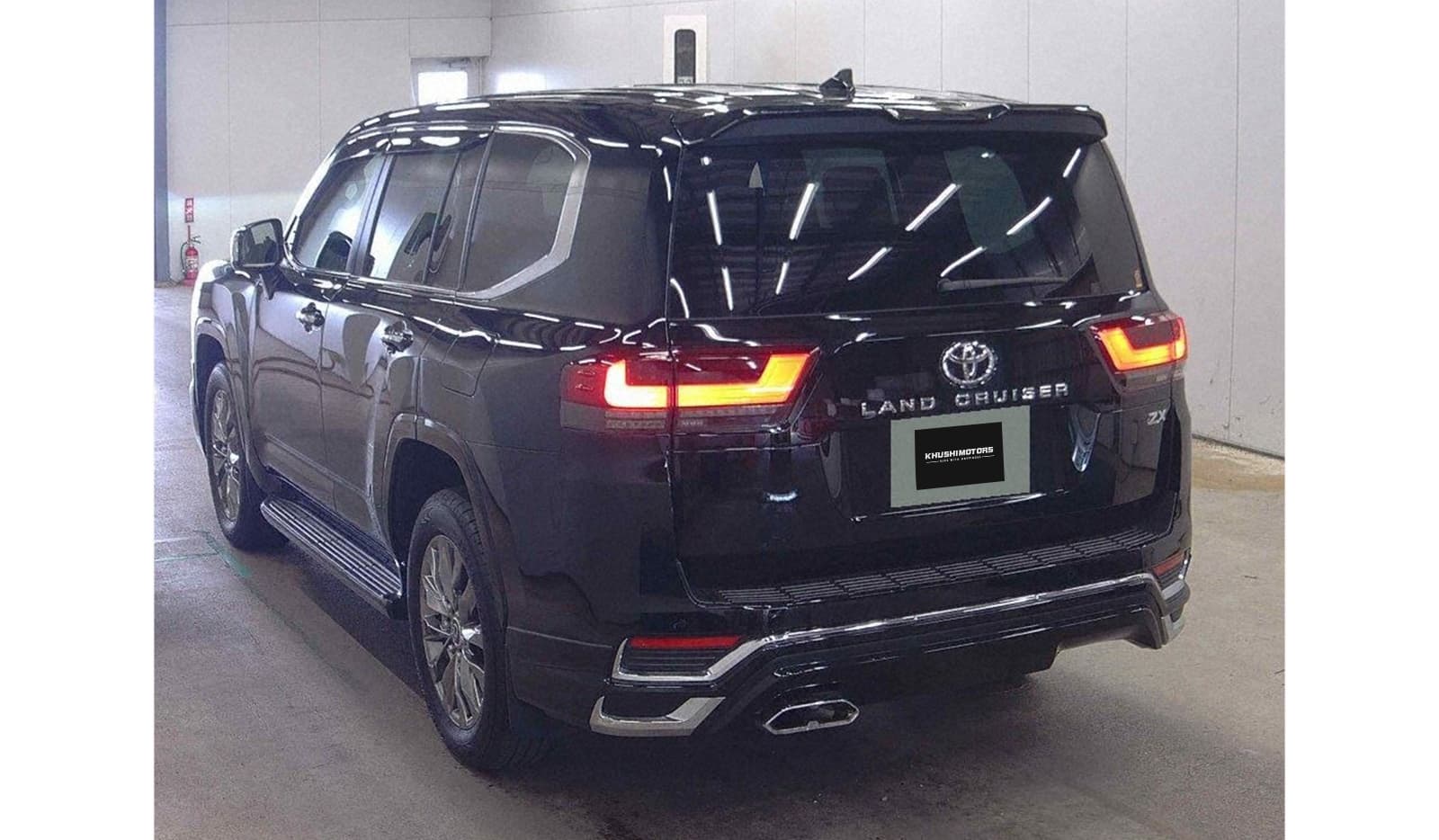 2023 Toyota Land Cruiser ZX image-3