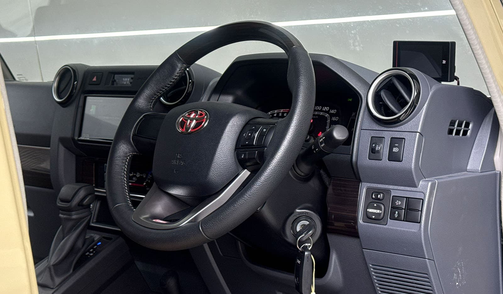 2023 Toyota LAND CRUISER 70 AX image-8