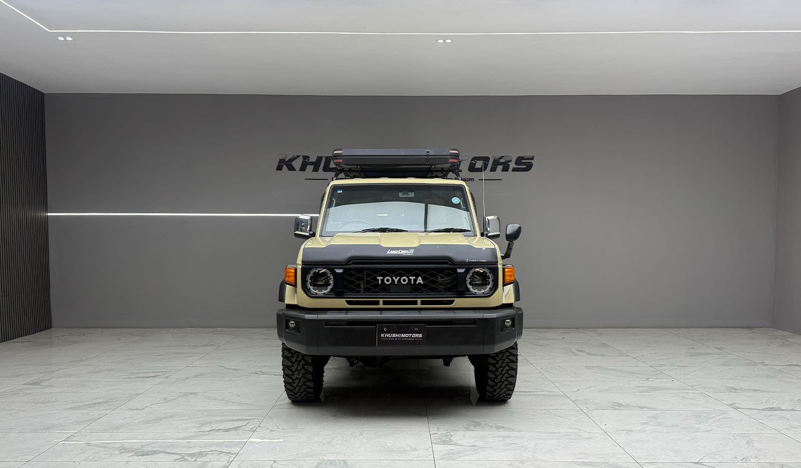 2023 Toyota LAND CRUISER 70 AX image-2