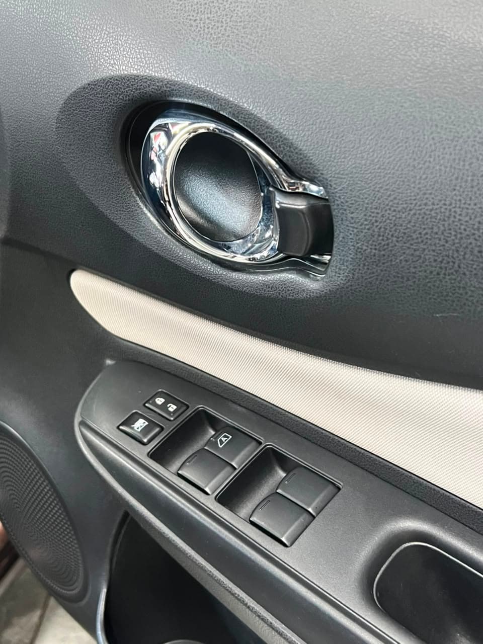 2019 Nissan Note E-Power X image-10
