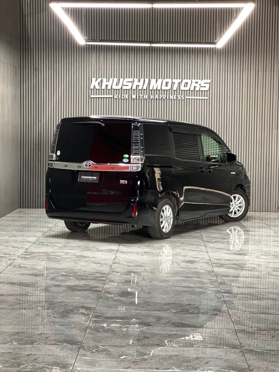 2019 Toyota Voxy HYBRID X image-6