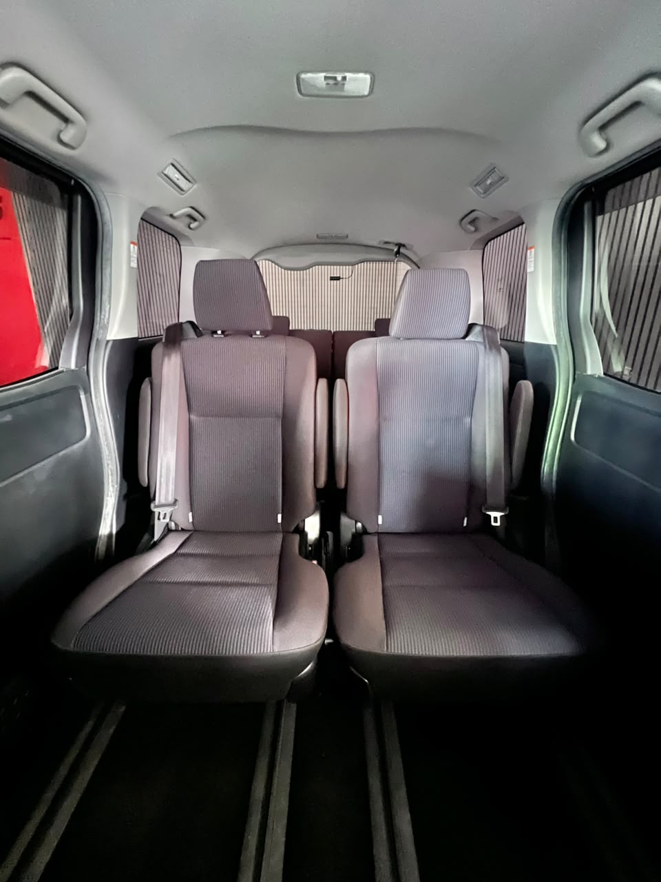 2019 Toyota Voxy HYBRID X image-8