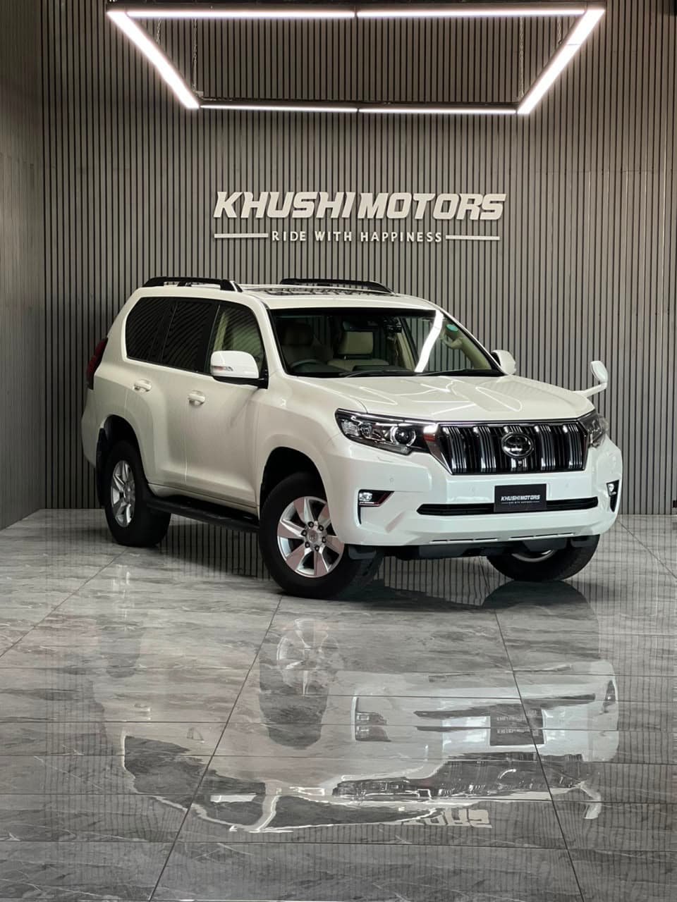 2019 Toyota Land Cruiser Prado TX L Package image-1
