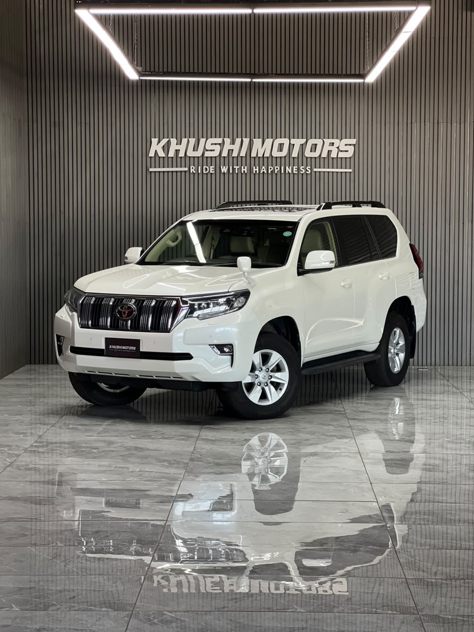 2019 Toyota Land Cruiser Prado TX L Package image-3