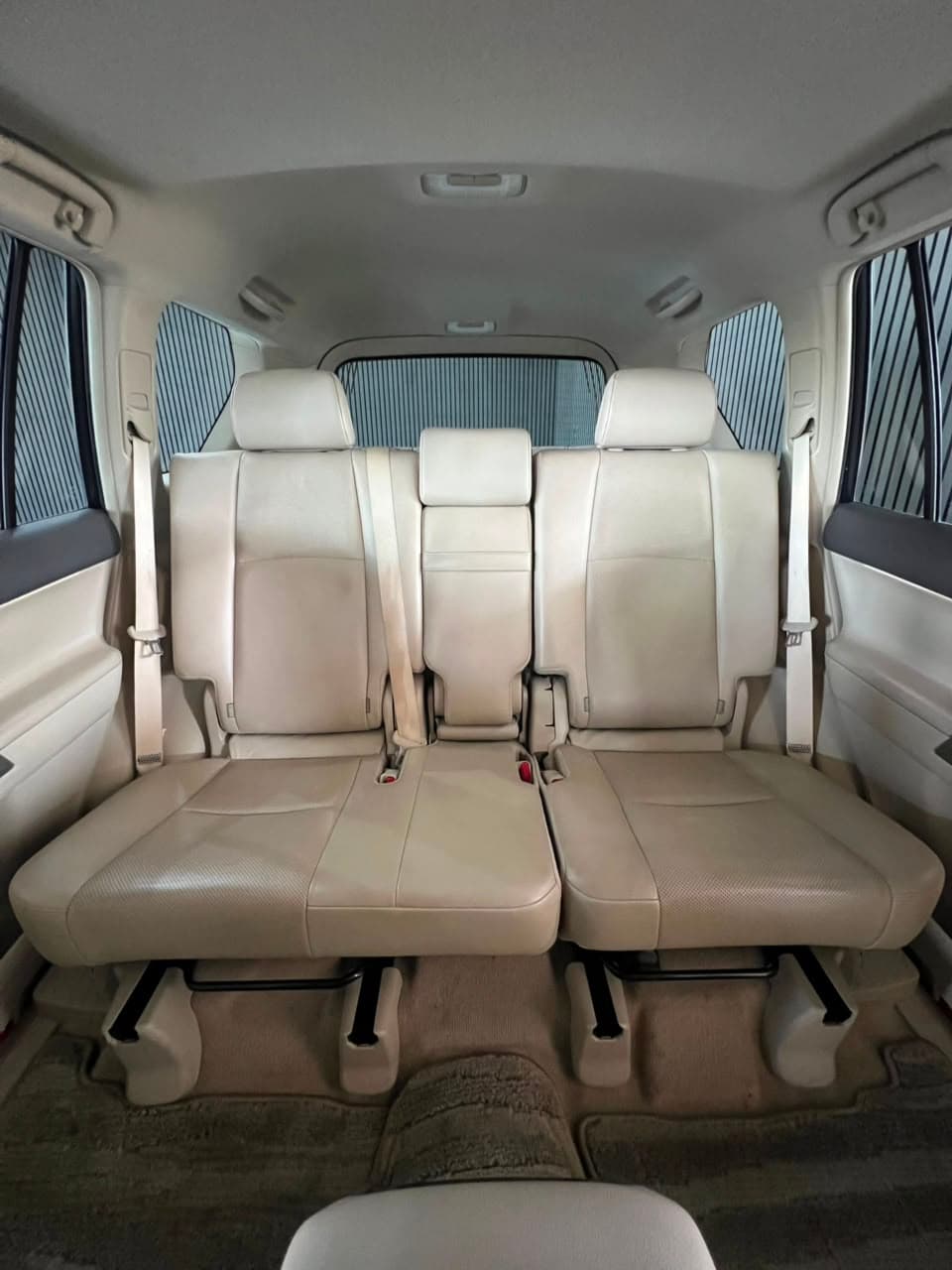 2019 Toyota Land Cruiser Prado TX L Package image-8