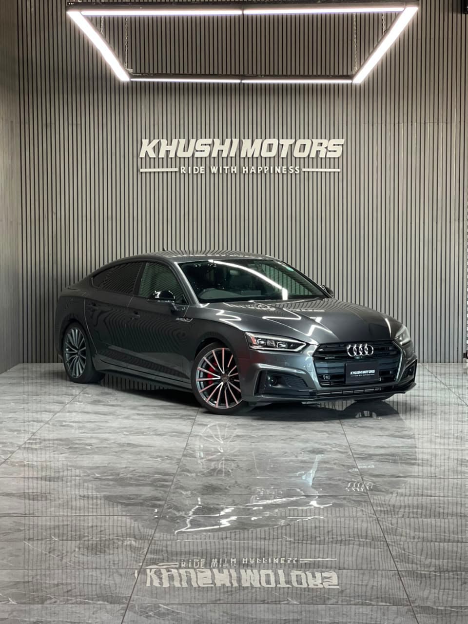 2019 Audi A5 Sportback 45 TRFI Quatro Sport image-1