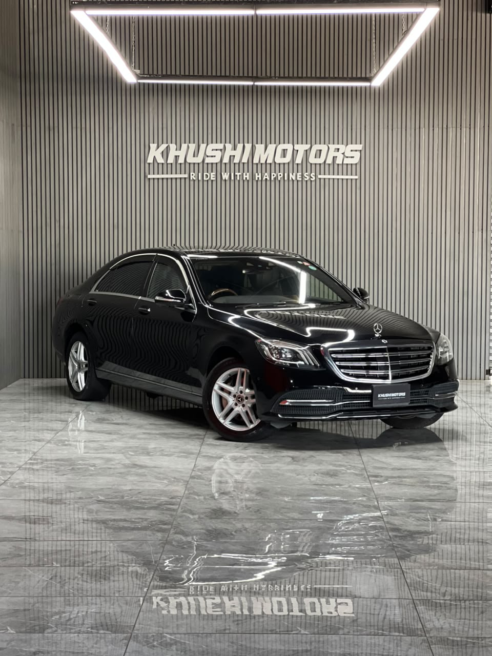 2017 Mercedes-Benz S-Class LWB S560L image-1