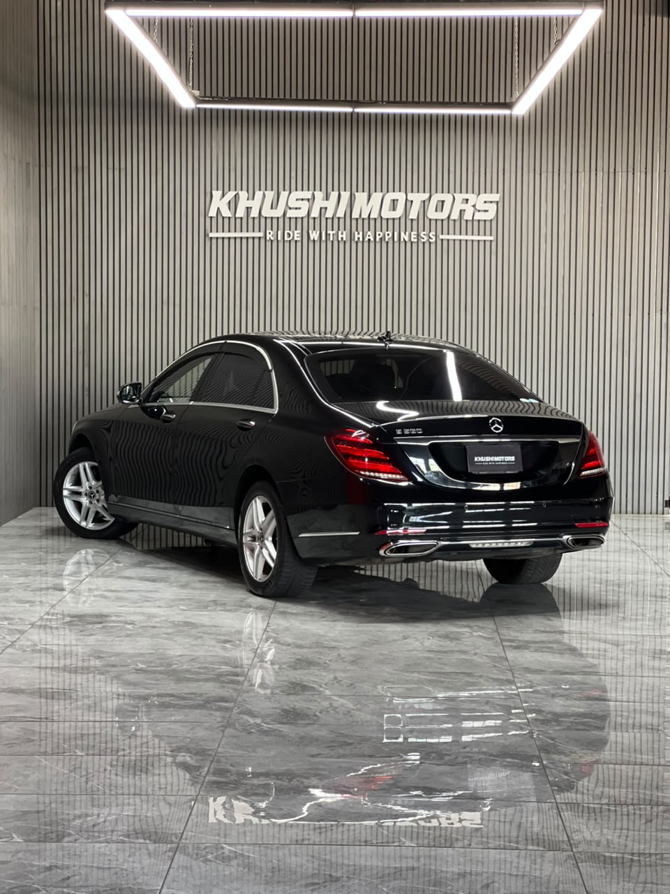2017 Mercedes-Benz S-Class LWB S560L image-4