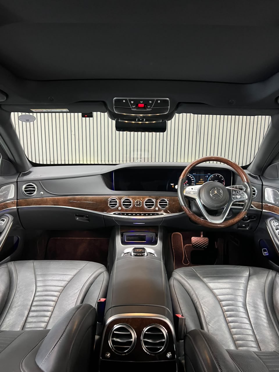 2017 Mercedes-Benz S-Class LWB S560L image-7