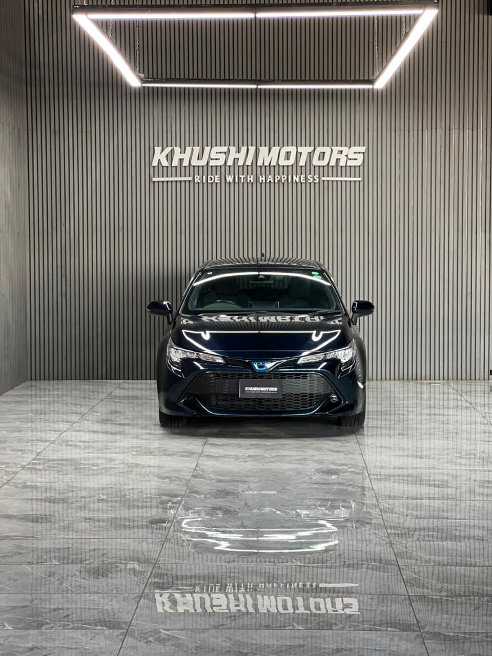 2019 Toyota Corolla Sports Hybrid G image-2