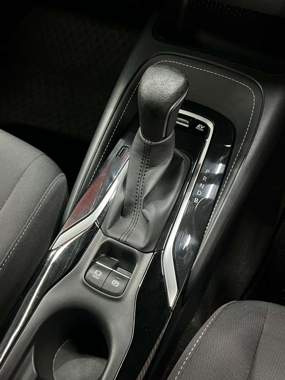 2019 Toyota Corolla Sports Hybrid G image-9