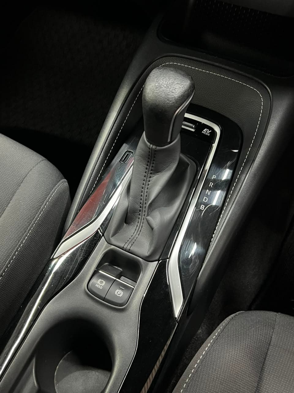 2019 Toyota Corolla Sports Hybrid G image-9