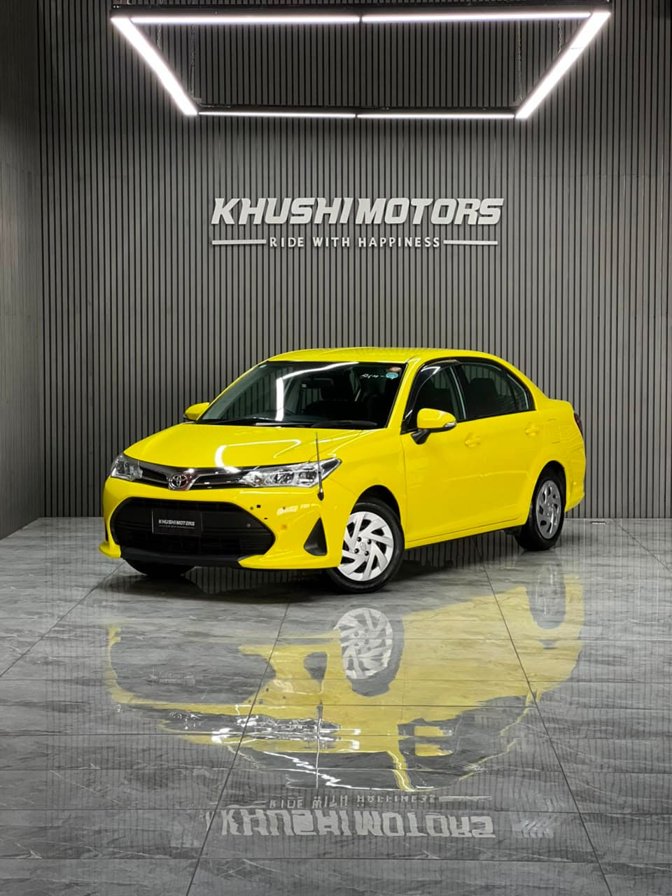 2019 Toyota Corolla Axio Driving School image-3