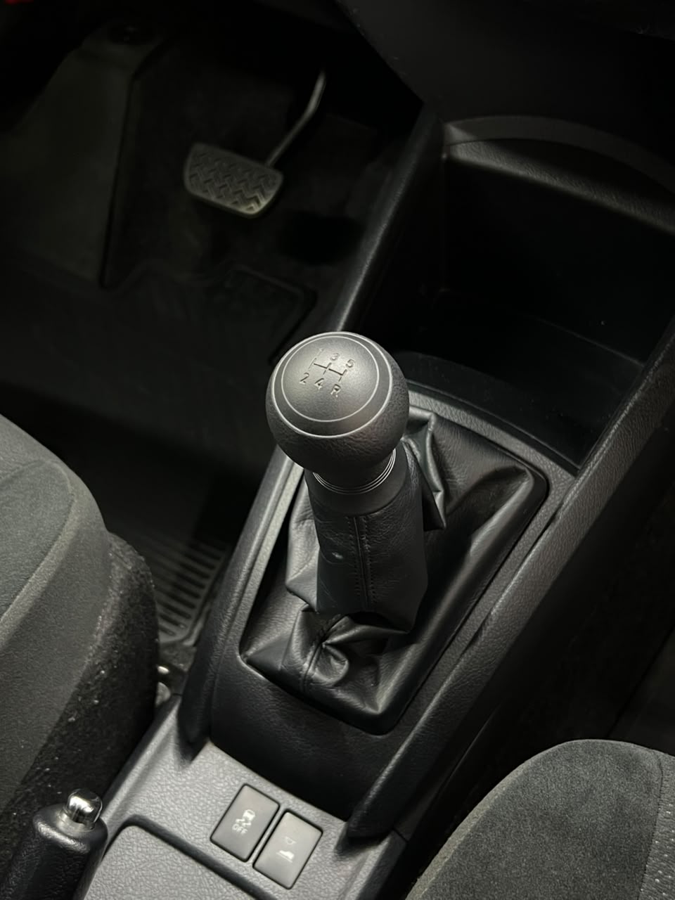 2019 Toyota Corolla Axio Driving School image-9