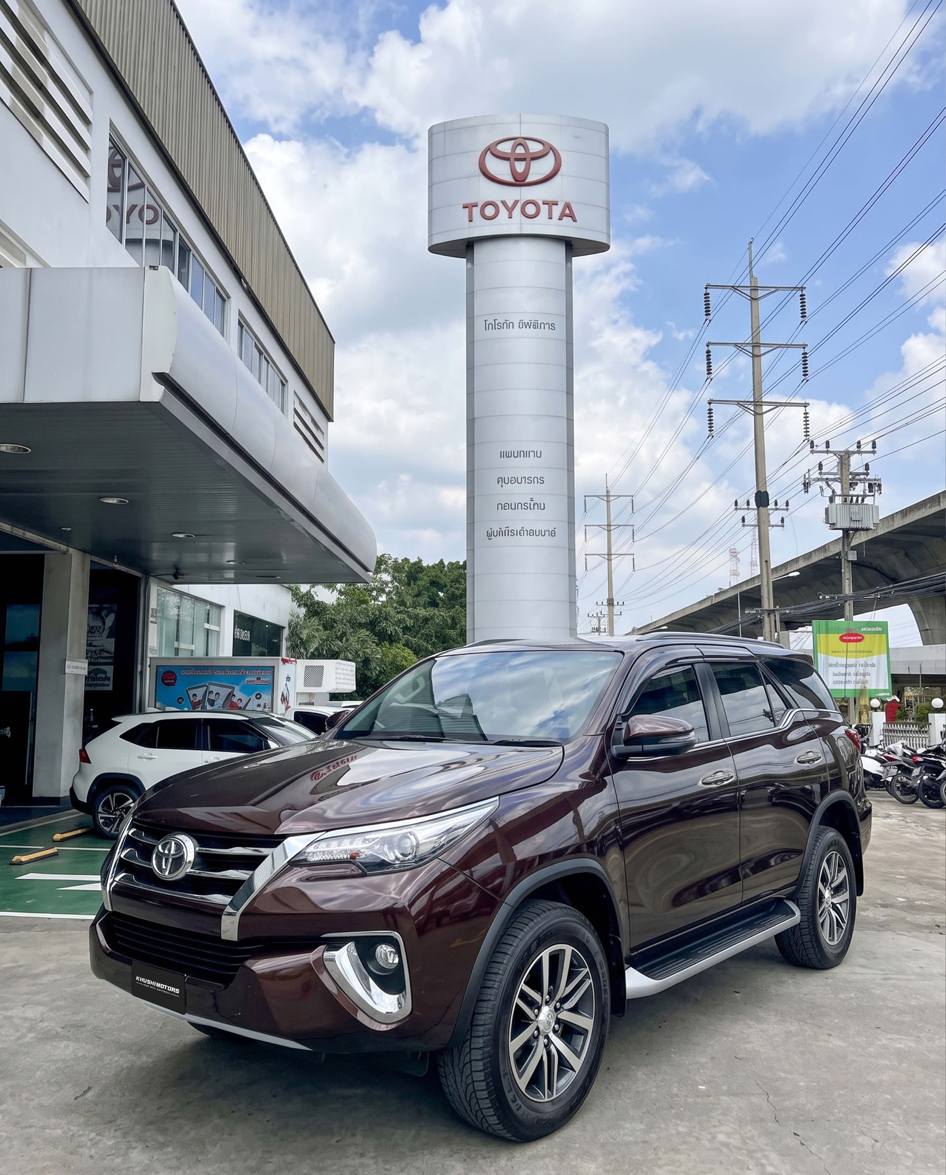 2019 Toyota Fortuner image-3